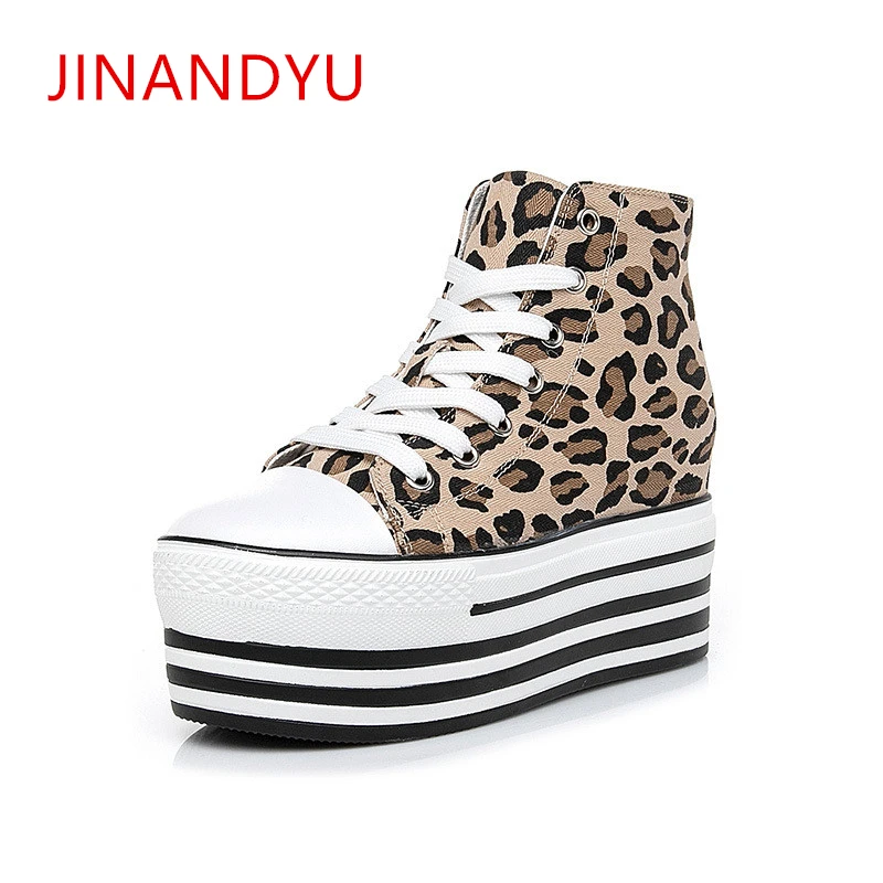 hidden wedge trainers