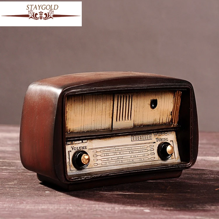 Retro Radio Vintage Home Decor Zakka Shabby Chic Home Decoration Accessories Ancient Resin Crafts Home Ornaments 19*11*7.2cm Retro Radio Vintage Home Decor Zakka Shabby Chic Home Decoration Accessories Ancient Resin Crafts Home Ornaments 19*11*7.2cm