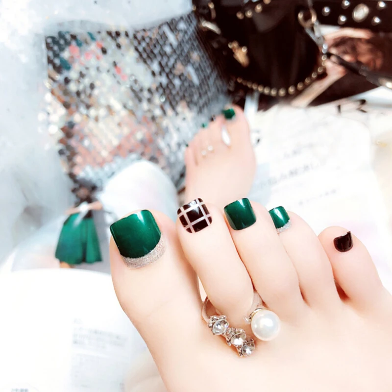 

24pcs False Nails Art Tips Foot Fake Nails Press On Toe Green Fake Nails Full Wrapped Tips With 2g Glue