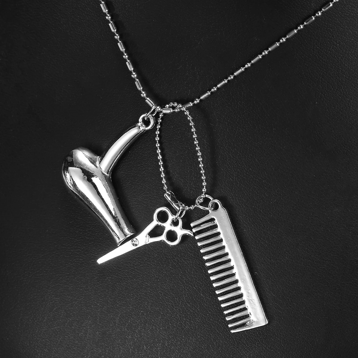 Vintage Dryer Scissor Comb Chain Pendant Necklace Shellhard Hair Stylist Silver Color Choker Necklace For Men Femme Jewelry