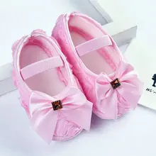 Новые Детские обувь для девочек благородное с цветочным узором и бантом, детские туфли для принцессы мягкая подошва; для детей 0-18 м G27