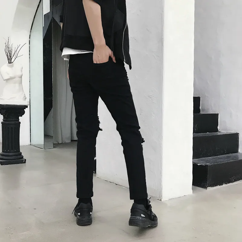 18 Summer New Style Holes Haren Slim Casual Trousers Personality Fashion Classic Influx Men Popular Youth Locomotives Punk Style