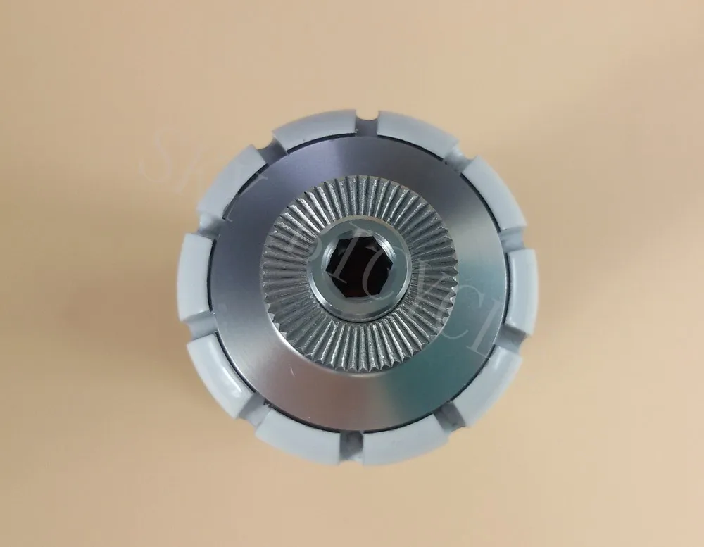 front bike hub