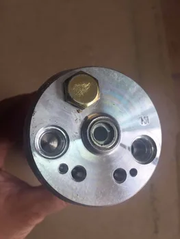 

R225-7 auto air condition refrigeration receiver drier for Hitachi Hyundai Construction Truck Excavator