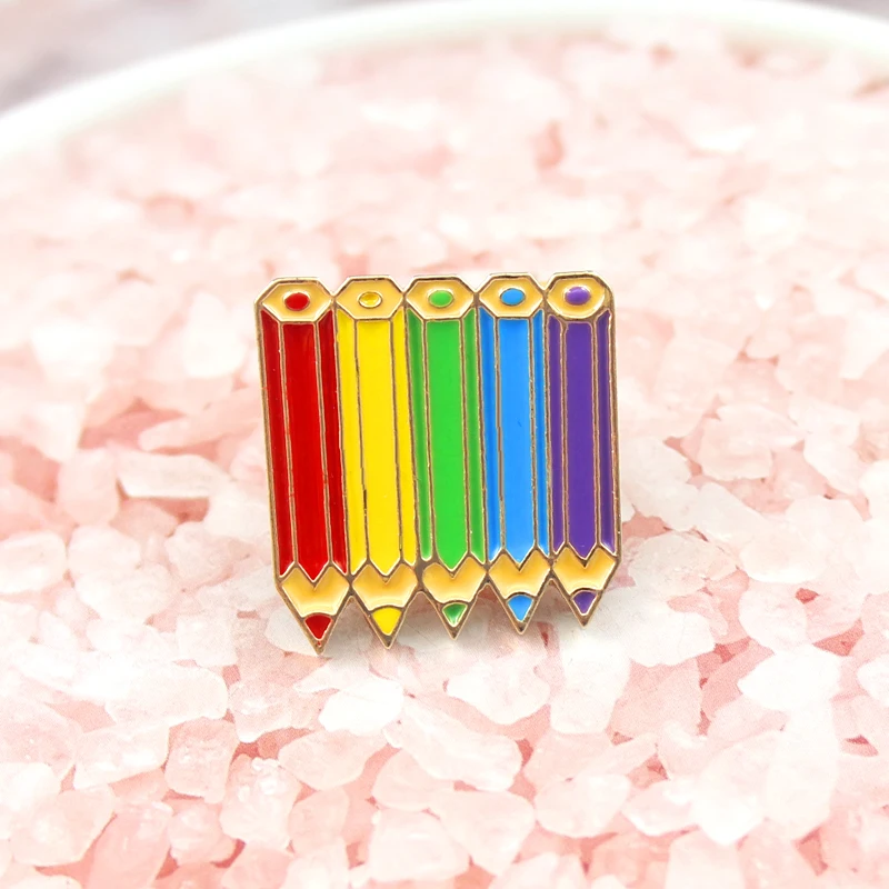 

Colored pencil brooch with five colors connected together for student party teacher painters and some people who touch art
