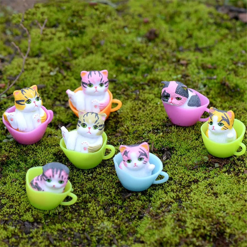 

Mini Cartoon Lucky Cats Micro Landscape Kitten Microlandschaft Pot Culture Tools Garden Bonsai Decoration Miniatures Random