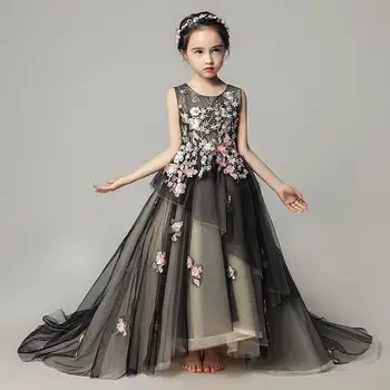 

2019 Children Backless Mesh Prom Trailing Dress Kids Girls Lace Appliques Party Formal Gown Teen Girls Pearl Princess Dress Q378