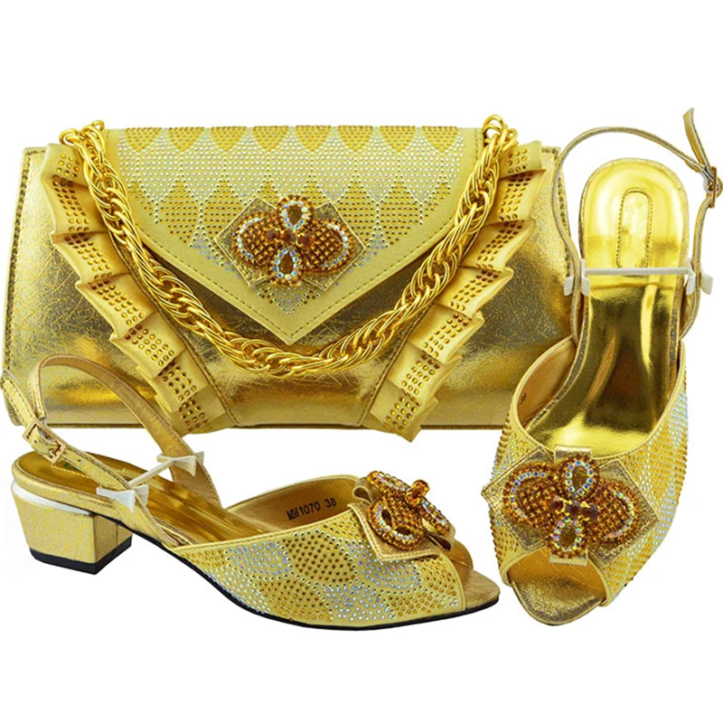 Новинка; модная итальянская обувь с сумочкой в комплекте для свадьбы; итальянская обувь и сумочка в комплекте в нигерийском стиле; вечерние комплекты из сумочки и туфель; - Цвет: Золотой