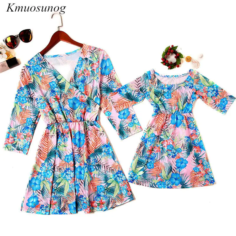 Mother-Daughter-Dresses-Half-Sleeve-V-neck-Mini-Dress-Mother-and-Daughter-Clothes-Spring-Leaf-Flowers (2)