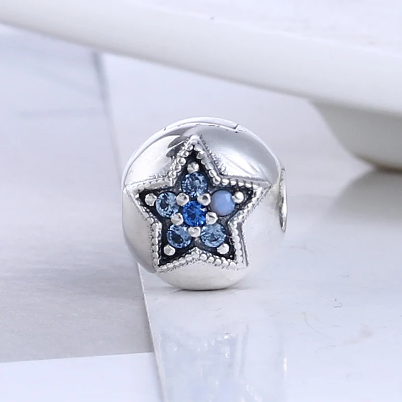 

2017 Christmas 100% 925 Sterling Silver Star Charm Clips Beads Fit Pandora Charm Bracelet DIY Original Silver Jewelry Making