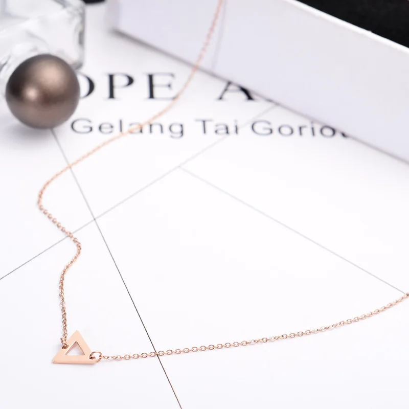 

YUN RUO Rose Gold Color Modern Stylish Triangle Pendant Necklace for Woman 316 L Stainless Steel Jewelry Never Fade Hot Sell