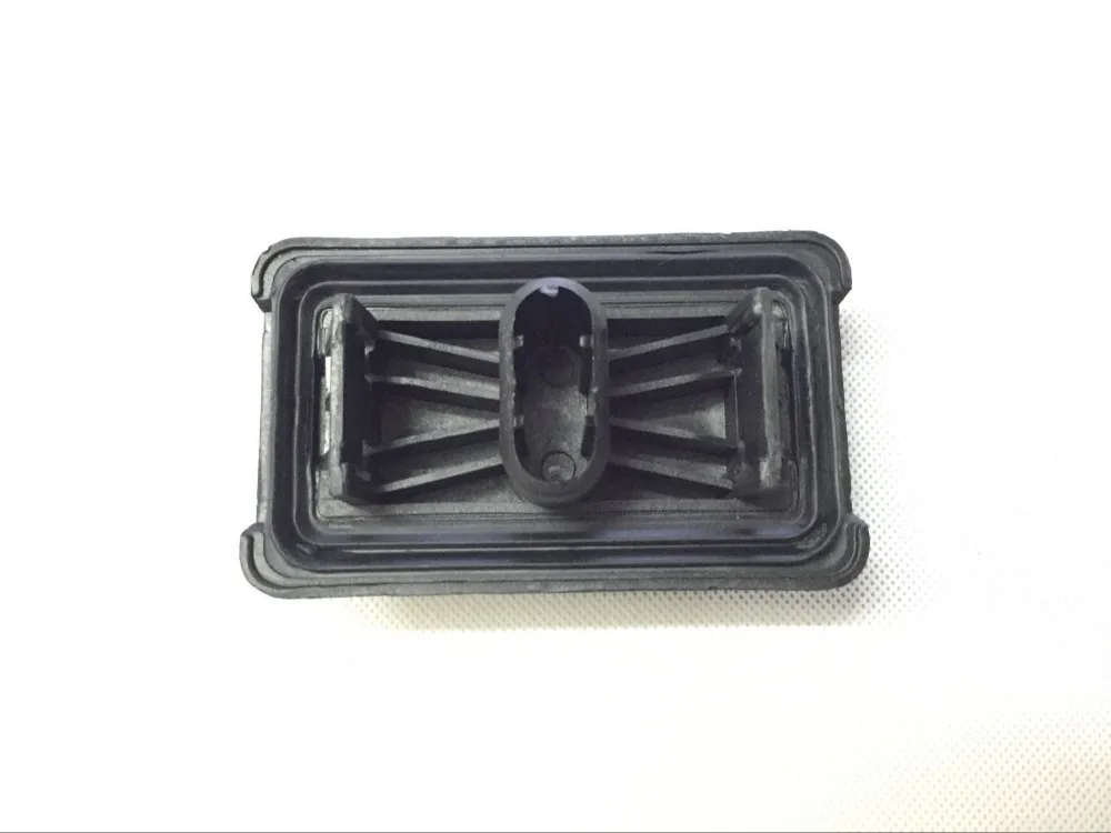 Under Car Lifting Support Jack Pad 51717065919 For BMW E60 E61 525i 530i 545i 535Xi 528i