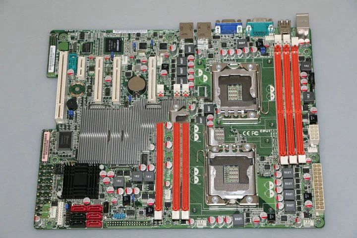 Новая двухканальная Материнская плата asus z8na-d6c 1366 поддерживает двухканальный X5670