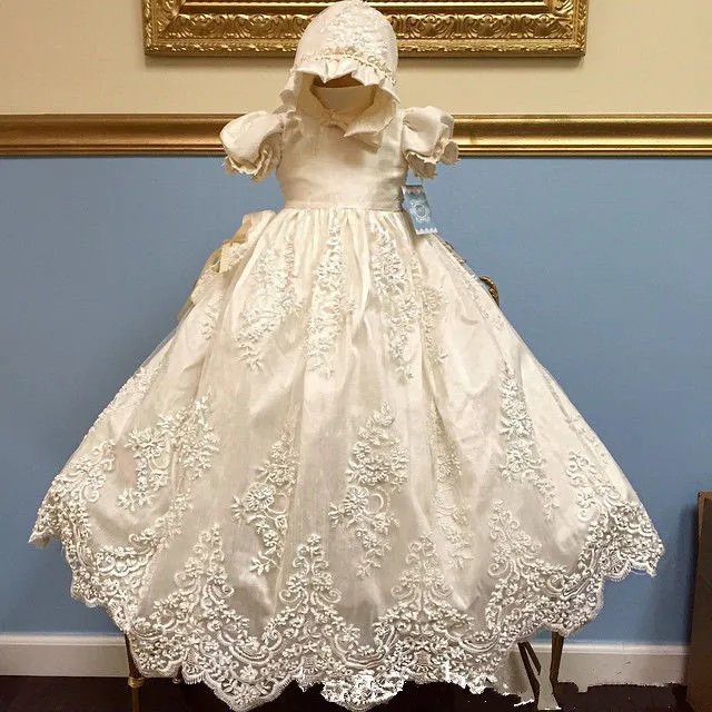 New-Infant-Girls-Christening-Dress-Baptism-Gown-Lace-Applique-White-Ivory-With-Bonnet.jpg_640x640