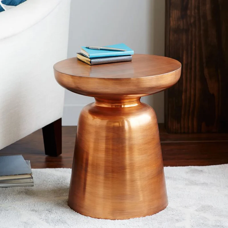 Metal Round End table with Brass Finished 44 CM Height Metal Round End table with Brass Finished 44 CM Height