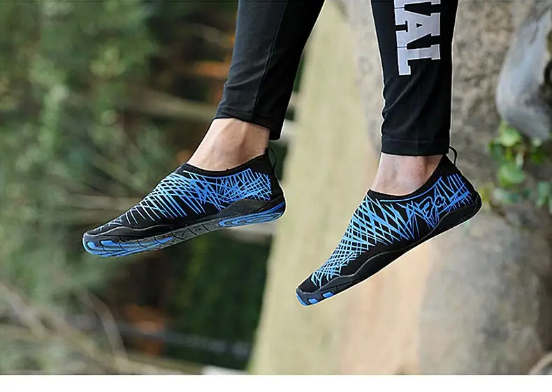 1 (9)Women Beach Wading Shoes Outdoor Swimming Water Shoes Adult Unisex Flat Soft Seaside Shoes Walking Lover Yoga Shoes