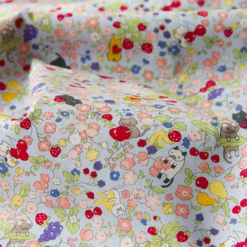 

Half-Meter Japanese Cotton Fabric DIY Patchwork Fabrics Textile Quilting Cloth Fabric for sewing Fruit kitten C