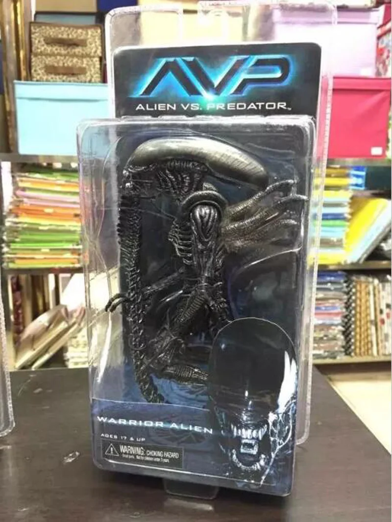  NECA Aliens vs Predator AVP Series Grid Alien Xenomorph Translucent Prototype Suit Warrior Alien Toy Action Figure Model Doll 18cm (4)