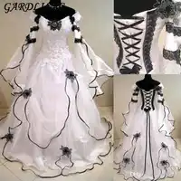 Dubai Muslimischen Weiß Black Medieval Hochzeit Kleider 2019 Lange Flare Ärmel Stickerei Ballkleid Brautkleid Robe De Mariage