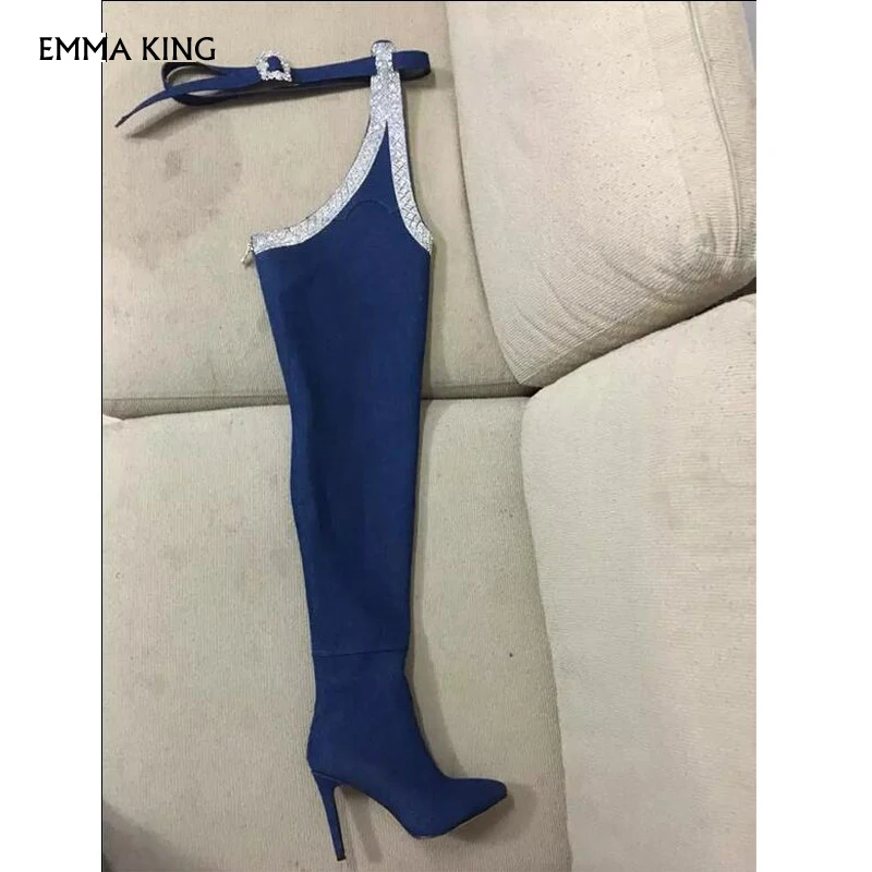 Пикантные синие сапоги выше колена; Botas Mujer; острый носок; стразы декоративная лента; сапоги до бедра для вечеринок; женские ковбойские сапоги на высоком каблуке