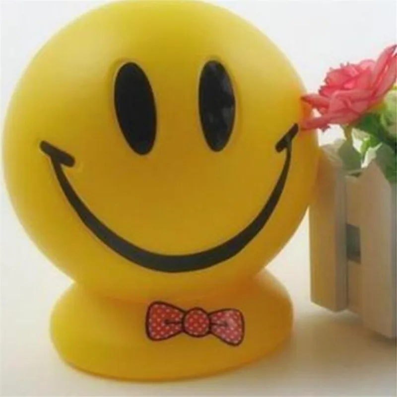  The most popular creative QQ smiling face save money pot children QQ smiling face save money can gi