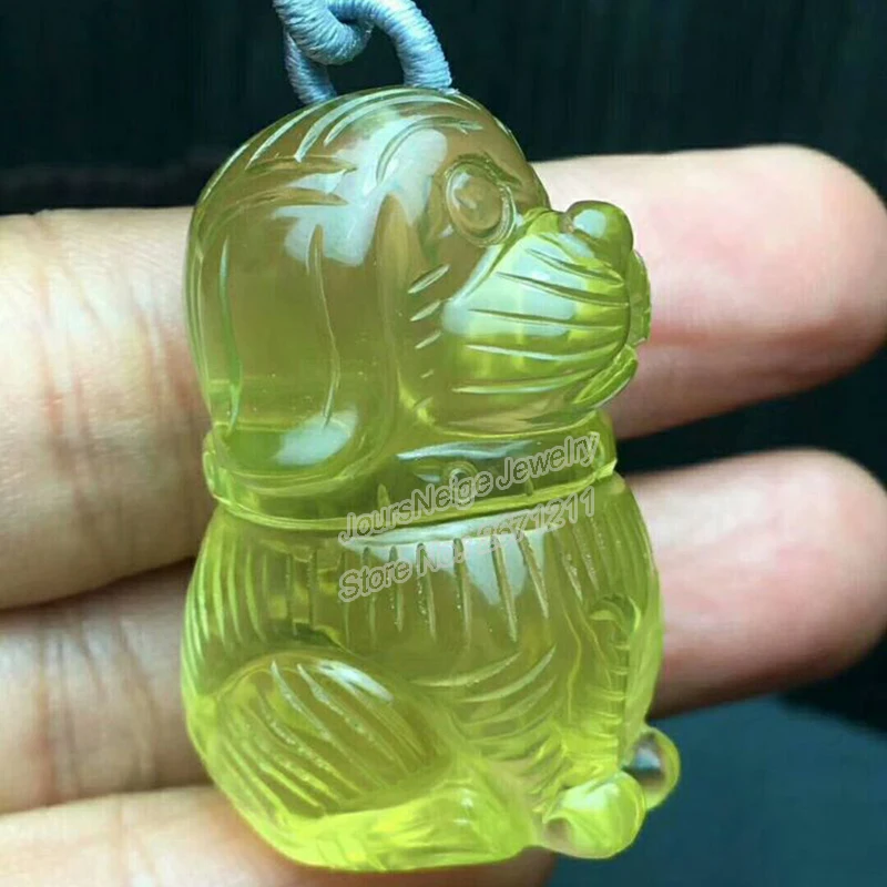 Wholesale Yellow White Natural Crystal Pendants Hand Carved Dog Pendant Sweater Chain Necklace Lucky for Women Men Jewelry Wholesale Yellow White Natural Crystal Pendants Hand Carved Dog Pendant Sweater Chain Necklace Lucky for Women Men Jewelry