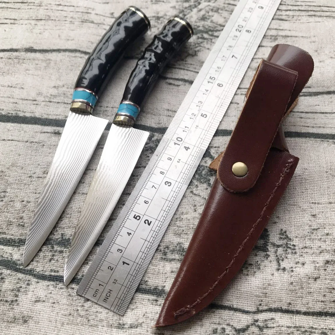 

Outdoor tool manual forging steel VG10 steel cavel horn handle Damascus steel straight knife sharp small kitchen knife