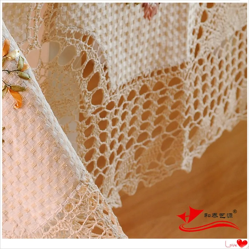 embroidery tablecloth 02