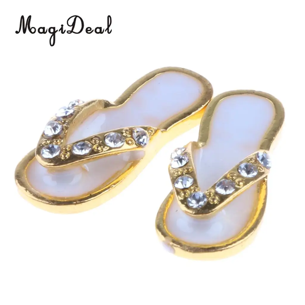 MagiDeal 1:12 Dollhouse Miniature Metal Slippers Shoes for 1/12 Scale Dolls House Living Room Bedroom Decoration Accessories