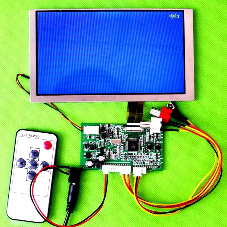 

Free Shipping 2AV PAL/NSTC Input Signal LCD Driver Board+7inch A070FW03 V3 LCD Panel