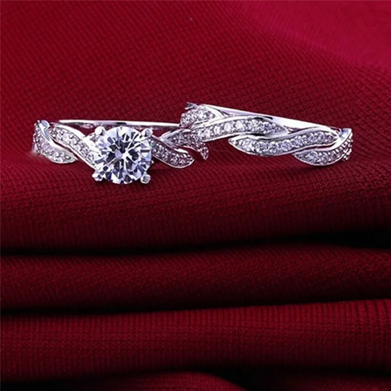 

Women Stylish Silver Plated Rhinestone Engagement Wedding Ring Set 2Pcs