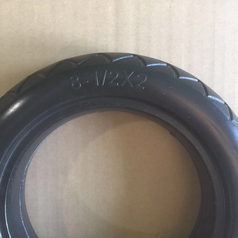 Xiaomi Mijia M365 Electric Scooter tyre_3