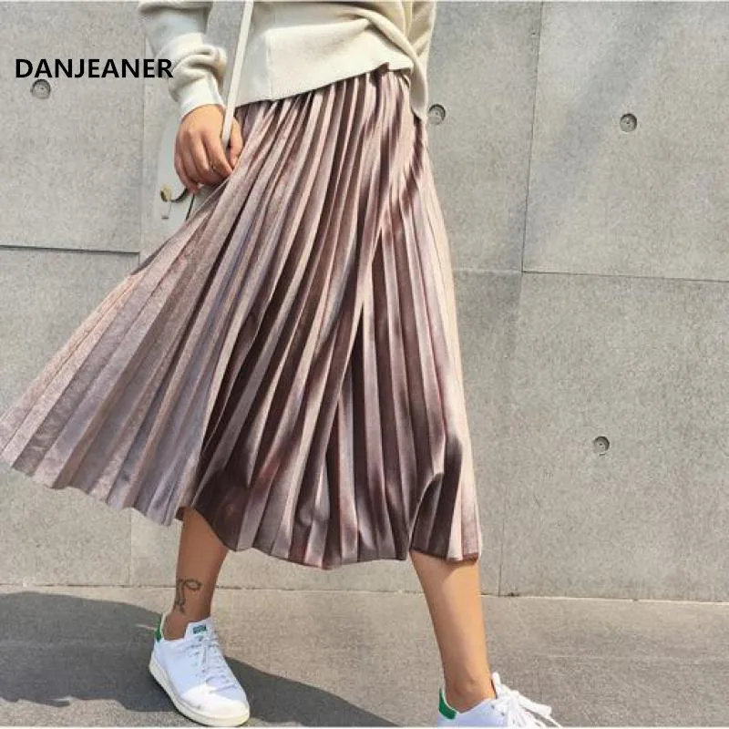 

Danjeaner Spring 2019 Women Long Metallic Silver Maxi Pleated Skirt Midi Skirt High Waist Elascity Casual Party Skirt Vintage