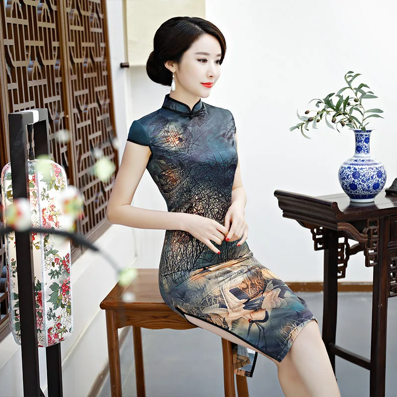 

Traditional Women Chinese Style Evening Dress Vintage Print Flower Satin Sexy Cheongsam Elegant Lady Slim Short Qipao