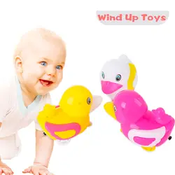 Дети Классические Windup животных заводные игрушки прекрасная светящаяся утка игрушка для детей забавные игровые Игрушки