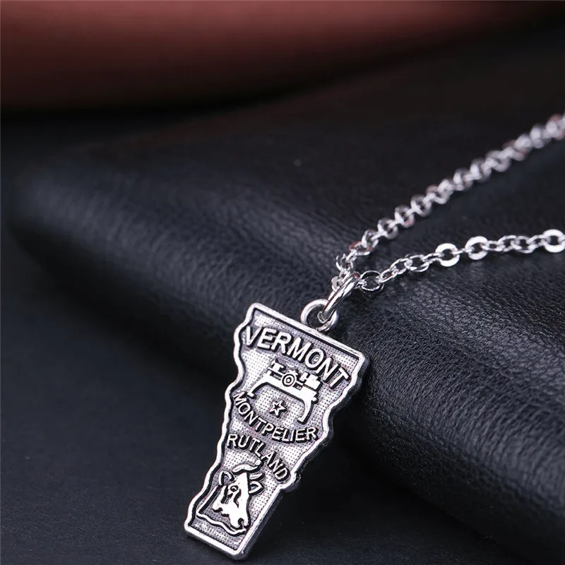 Fashion Map Necklace120