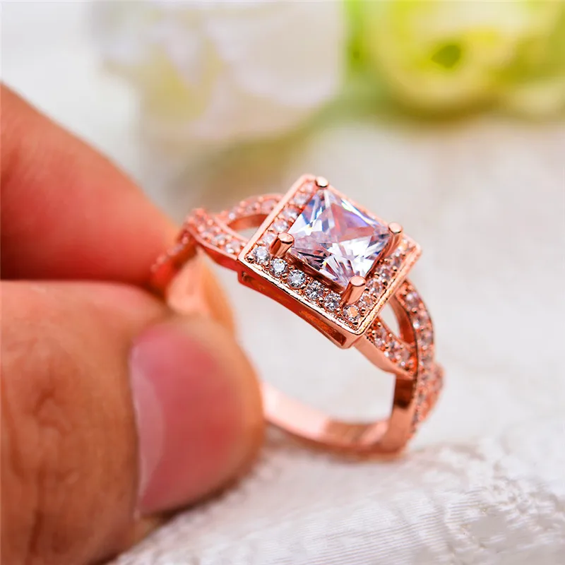 

Luxury Female Crystal Zircon Stone Ring Fashion Rose Gold Cross Ring Vintage Wedding Jewelry Promise Engagement Rings For Women