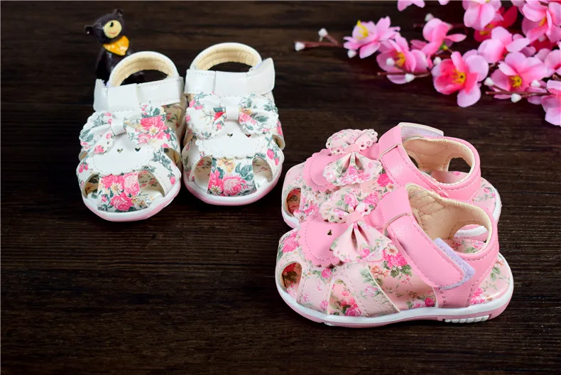 AOGT 2018 детские сандалии для девочек Летняя обувь Нескользящая мягкая подошва девушка принцесса обувь лук Цветы Дети сандалии малышей обувь