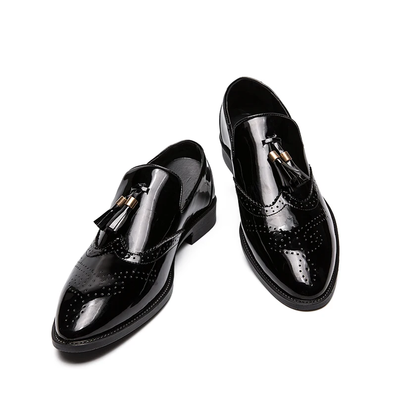 

New Men Dress Shoes Patent Leather Luxury Fashion Groom Wedding Shoes Men Luxury italian style Oxford Shoes Big Size 47