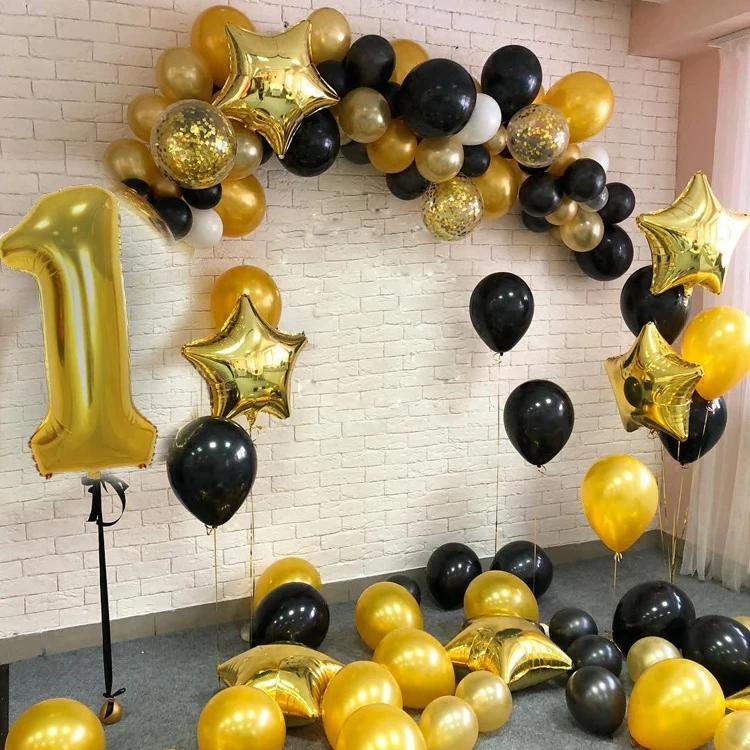 Banquet  Black and gold party decorations, Black gold party, Gold birthday  party