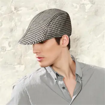 

Simple Houndstooth Pattern Outdoor Warm Keeping Golf Beret Flat Cap Casual Peaked Cap Golf Hat For Men & Women