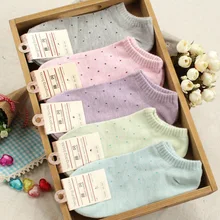 20 штук = 10 пар, маленькая в горошек, размер женских тонких носков