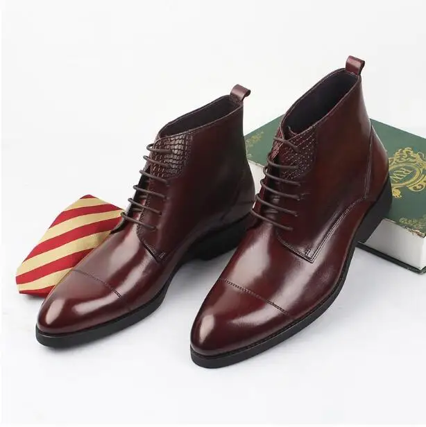 

Fall Winter High top Leather Shoes Man Full Grain Leather British Short Lace Martin Booties