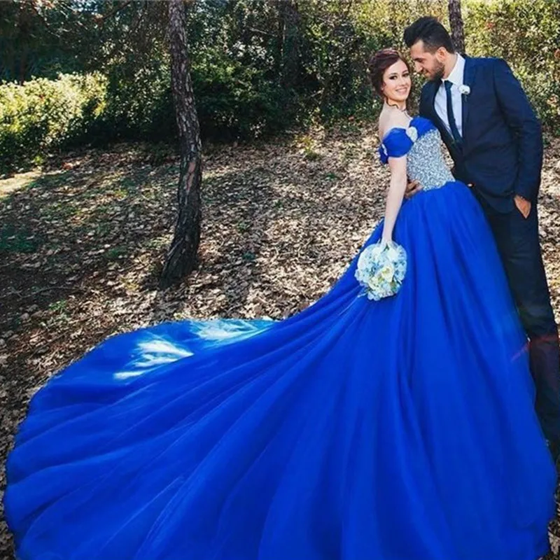 Haotaitai-Light-Blue-Cinderella-Wedding-Dress-2017-Strapless-A-Line-Court-Train-Tulle-Gothic-Bridal-Gowns