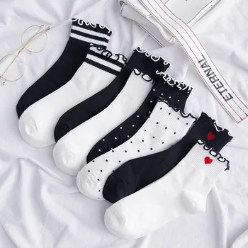 

2018 women socks autumn striped heart cotton solid color lace cute dots casual breathable white women fashion lady socks 1 pair
