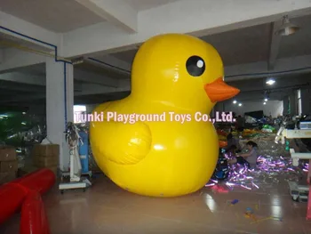 

3 meters high inflatable yellow duck on water