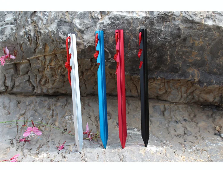 4358382755_1831022245