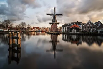 

Home decoration Holland Netherlands Haarlem Silk Fabric Poster Print MC221