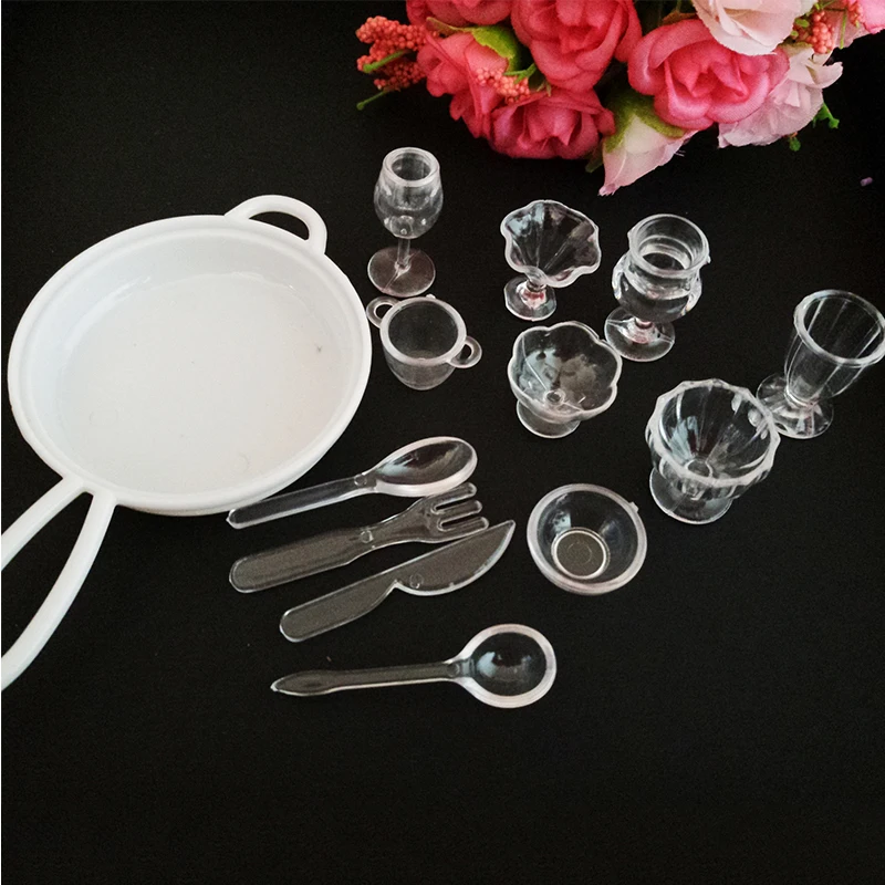 

13pcs/Set Dollhouse Cups Mini Plastic 1:12 Miniatures Tableware Drink Bottles Goblets Glass Crafts Home Decoration #DIY073