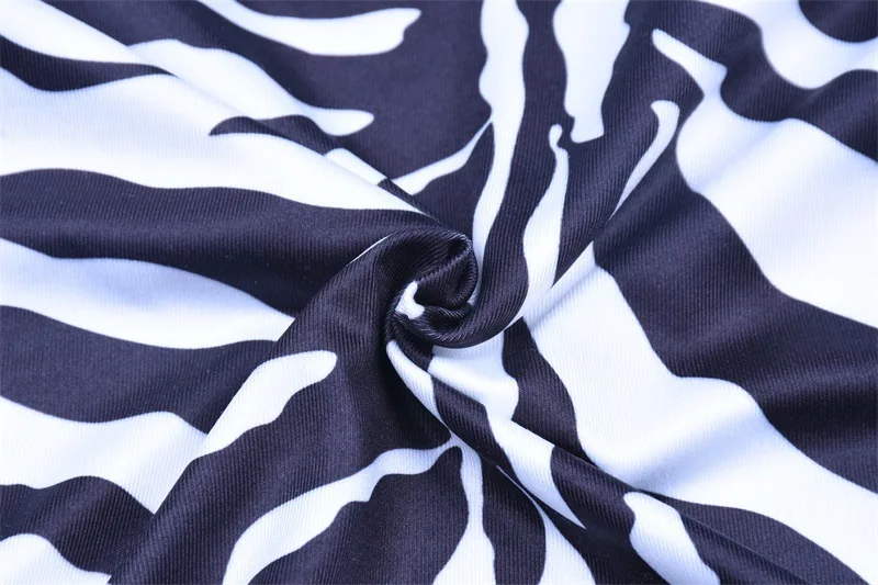 9590405187_1963300012